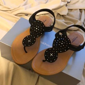 stretch thong sandals